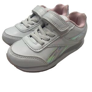 Reebok Girls Toddler White and Pink Sneakers. Size 7. NWOT. Great Condition.